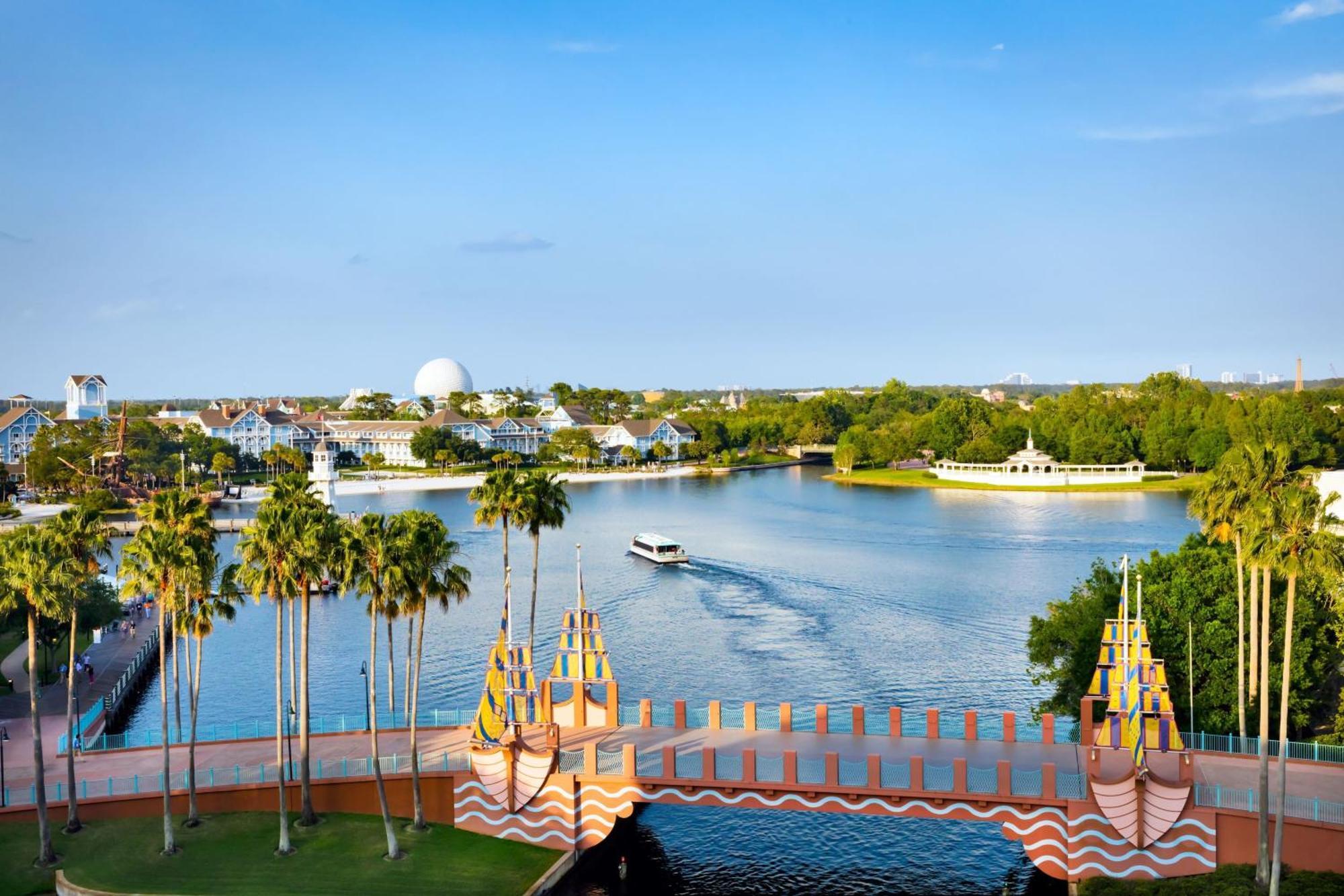 Walt World Swan Reserve Resort