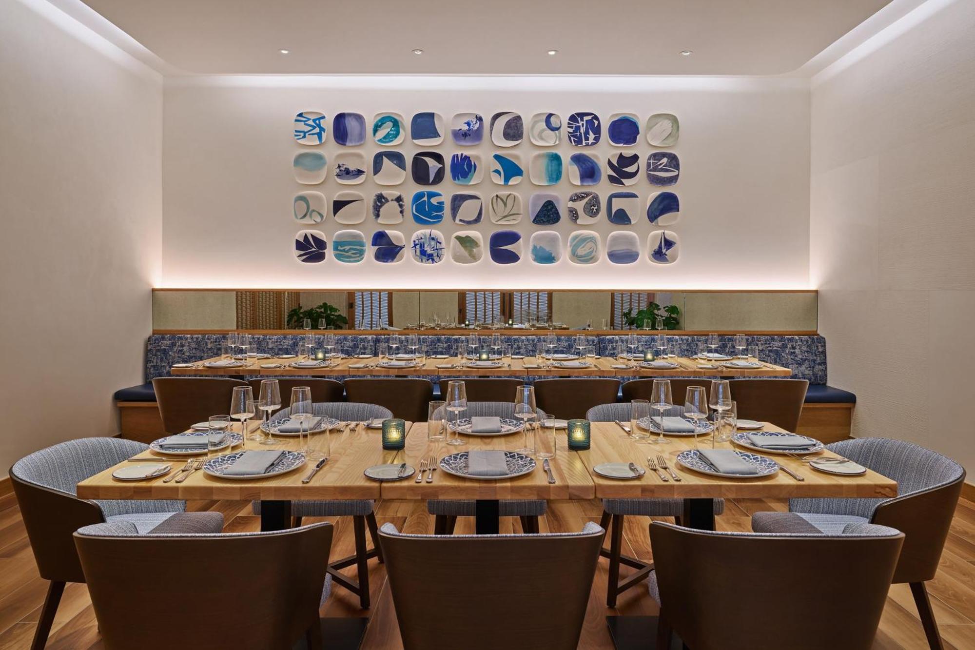 Walt World Swan Reserve 4*